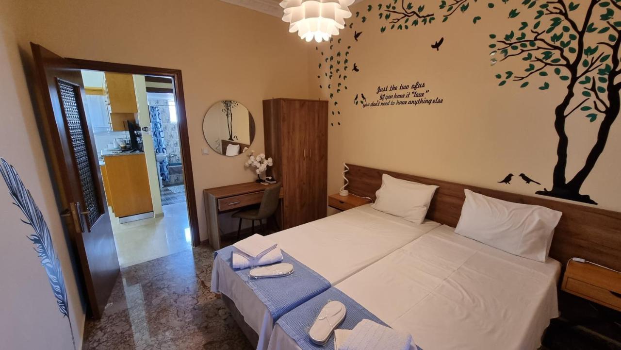 Enjoy Sunset Apartment Palaiochora Exterior photo